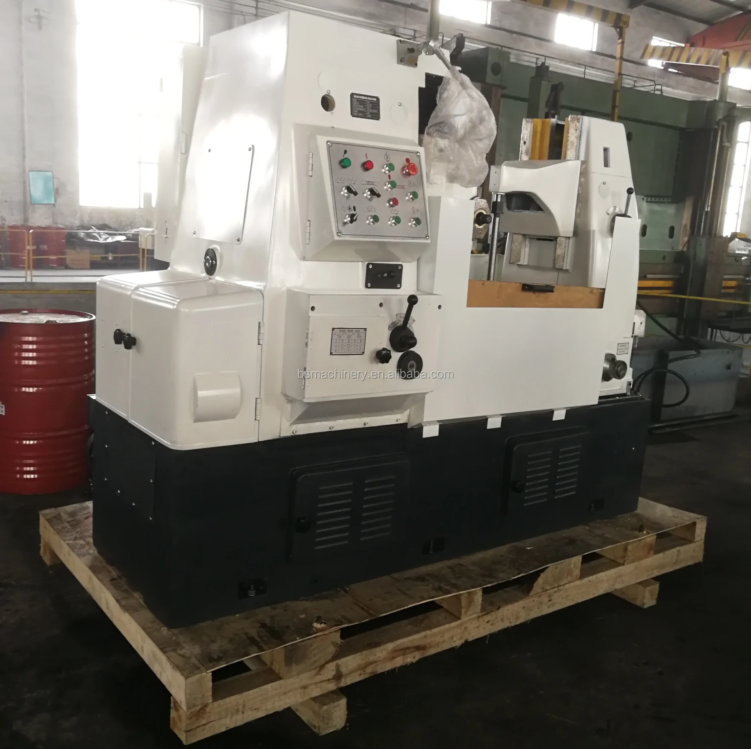 Universal Gear Hobbing Machine High Precision 8mm Modulus Manual