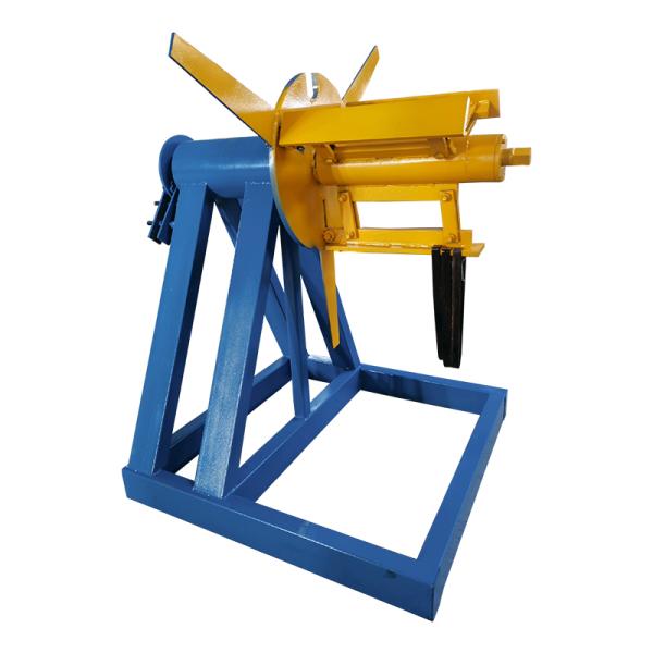 Continuous Roll Forming Machine With Protective Chain Cover And Hydraulic Flying Shear For Fence Post Profiles