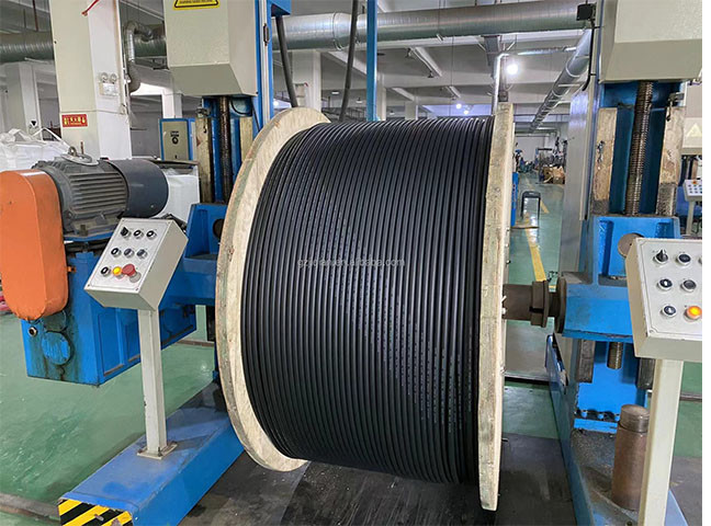 4 /6/8/12 Core Outdoor Aerial Overhead GYXTW Fiber Optic Cable