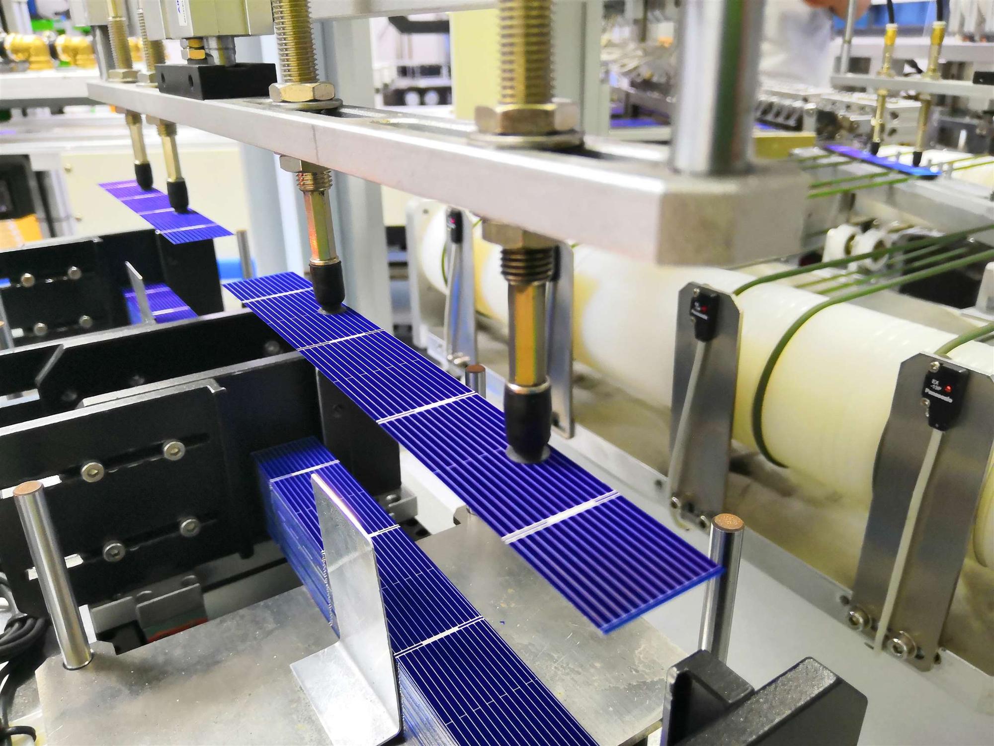 Monocrystalline Lightweight Flexible ETFE Solar Panel solar panal pannelli fotovoltaici flexible180w Water Resistant CE ROHS