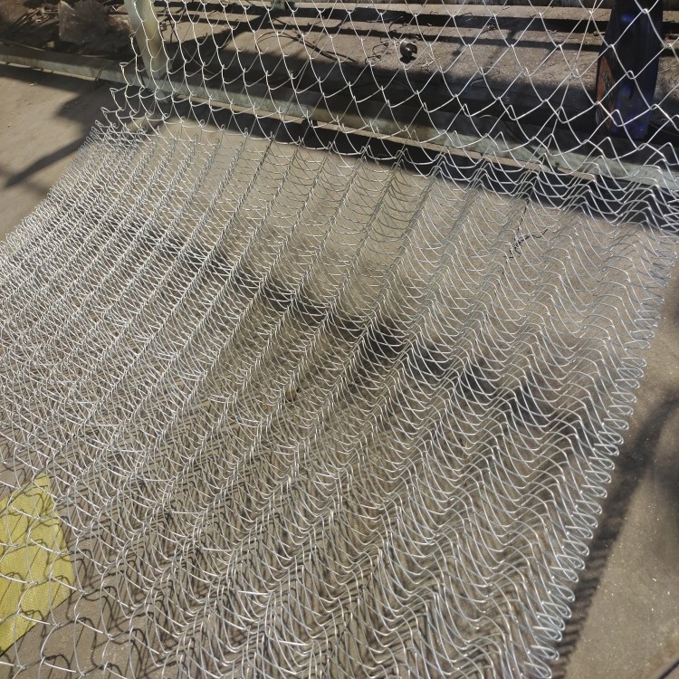 Mesh 90*90mm Galvanized chain Link Fencing For Construction Site Building Material
