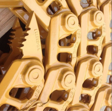 Bulldozer / Excavator Track Chain Undercarriage Parts Track Link Assembly