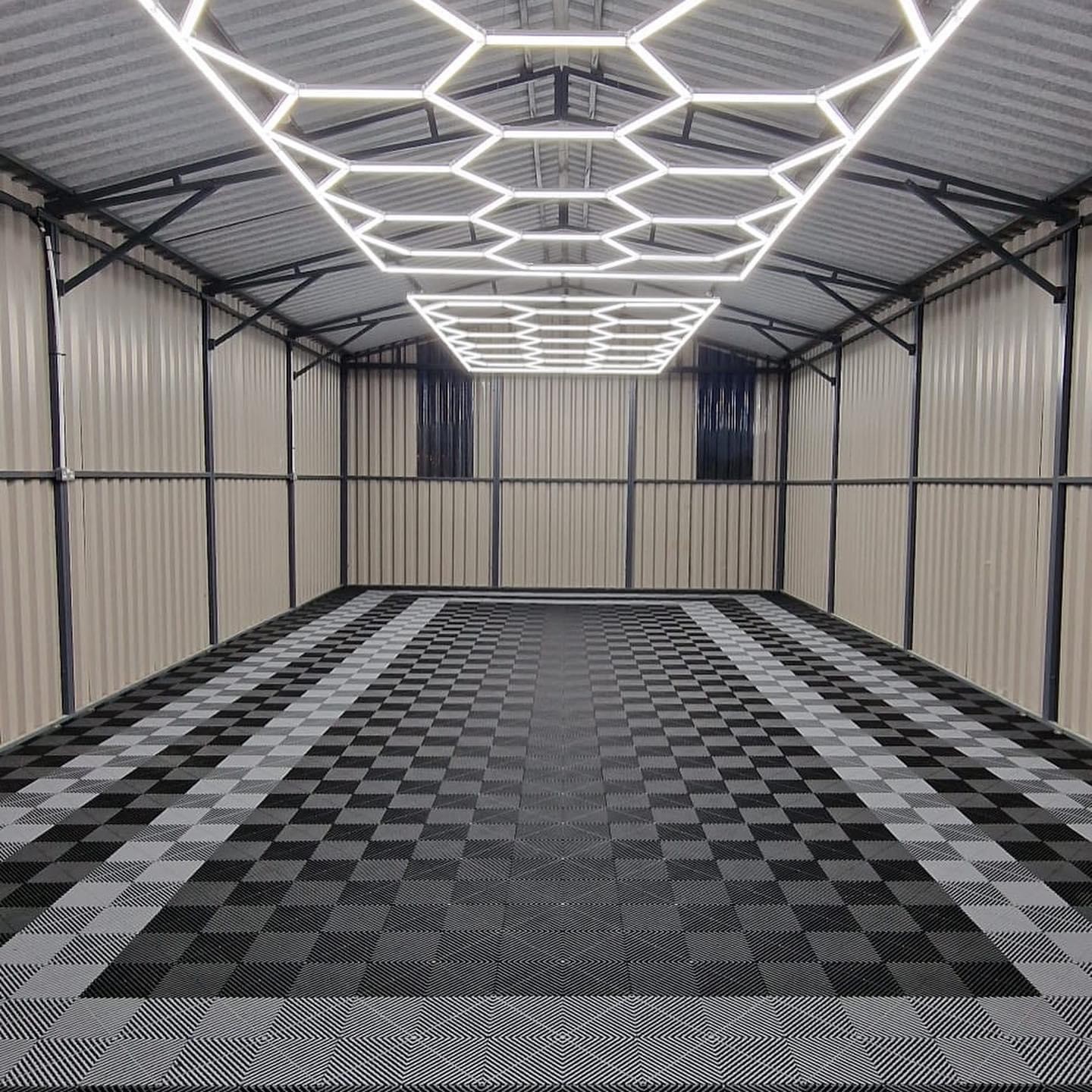 400x400mm Polypropylene Garage Floor Tiles Anti Slip Garage Snap Tiles