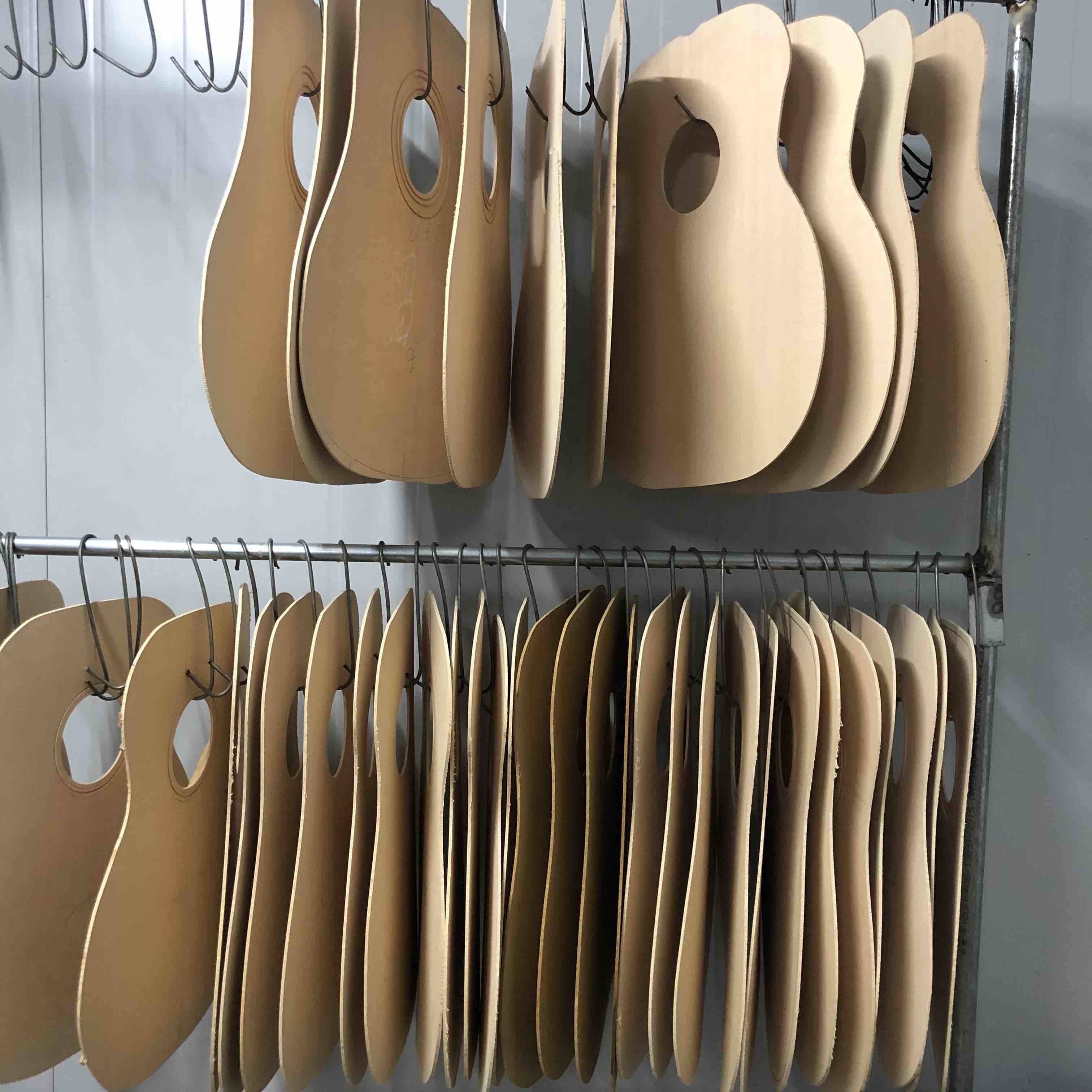 Custom acoustic electric guitar OM body round body solid top guitar rosewood fingerboard mahogany back side with EQ