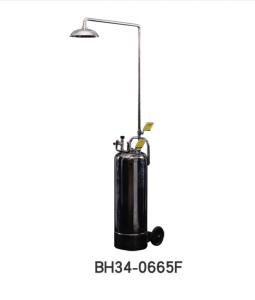 Wholesale Emergency Portable Eyewash Station 80L - 100L Chemical Resistant from china suppliers