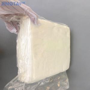 Wholesale LCD Lint Free Cleaning Cloth Ultrasonic Sealed Edge Technology 105 G / M2 from china suppliers