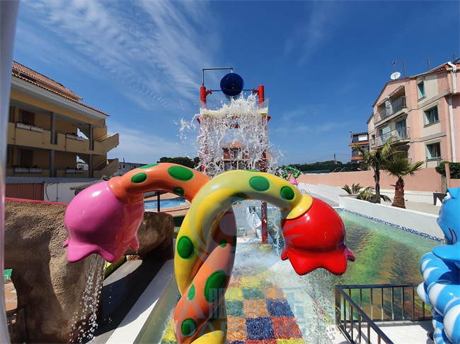 Double Flower Water Splash Pad Fiberglass Height 2.2m Width 1.6m For Spray Park