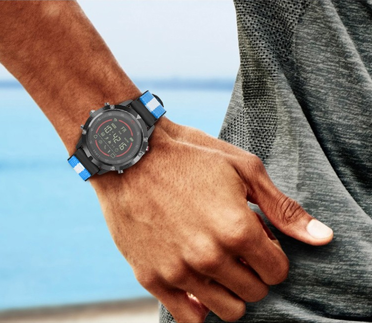 Creative Round Shape Smartwatch 12pin 1.54 "240*240 Screen Motor Startup