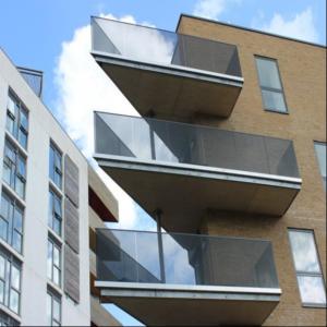 Wholesale Morden Glass Railing 8+8mm Laminated Tempered Glass Aluminum U Channel Glass Railing from china suppliers