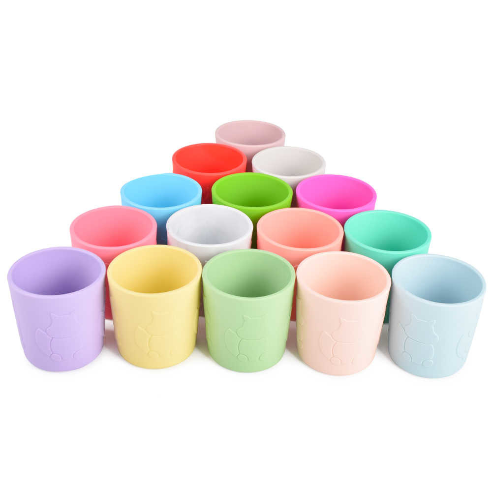 Squirrel Embossment Silicone Training Cup For Infants Customized Color