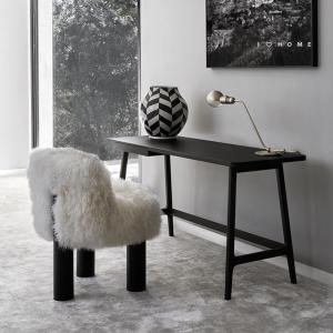 Wholesale Fabric Leisure Chair Ins Modern Creative Art Alpaca Three Legged Leisure Chair from china suppliers