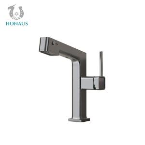 China Three Modes Adjustable Flow Pull Out Basin Faucet Modern Bathroom Sink Faucet on sale