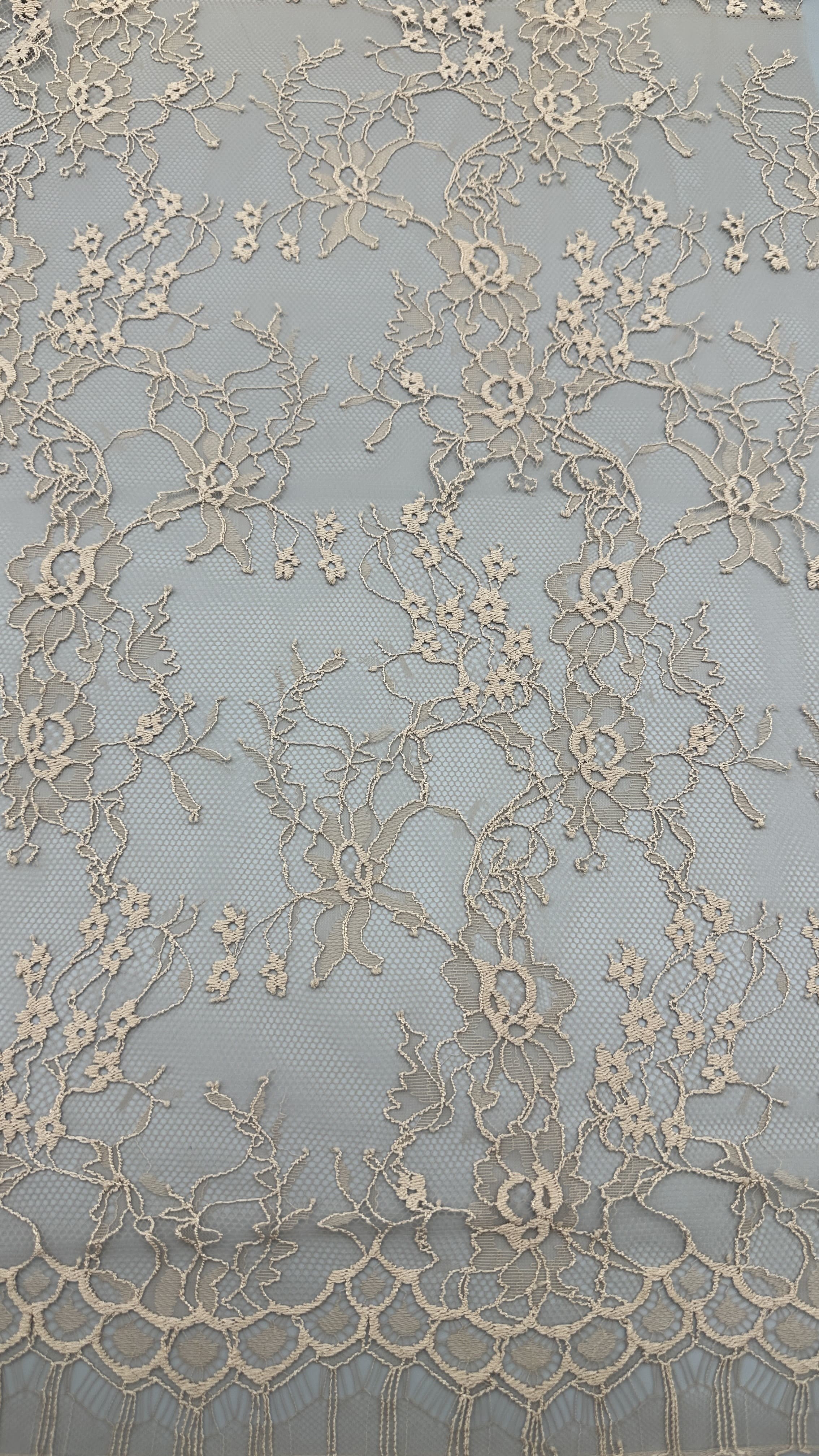 Wedding Party Essential Leafy Embroidery Lace Fabric Elegent Embroidered Fabric
