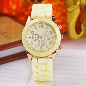 Wholesale Color Yellow Silicone Quartz Watch 18mm Womens Silicone Watches Quartz from china suppliers
