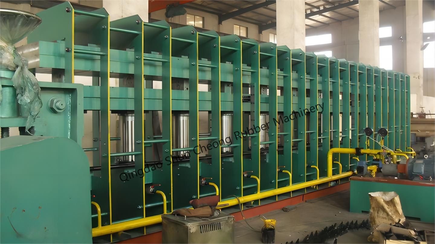 Conveyor Belt Vulcanizing Machine Host Press / V Belt Making Machine