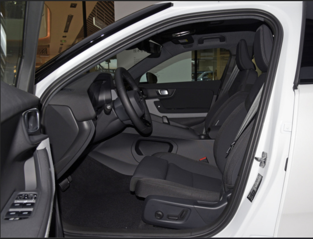 Polestar 2 2021 single motor standard battery life 5 Door 5 seats hatchback Compact car