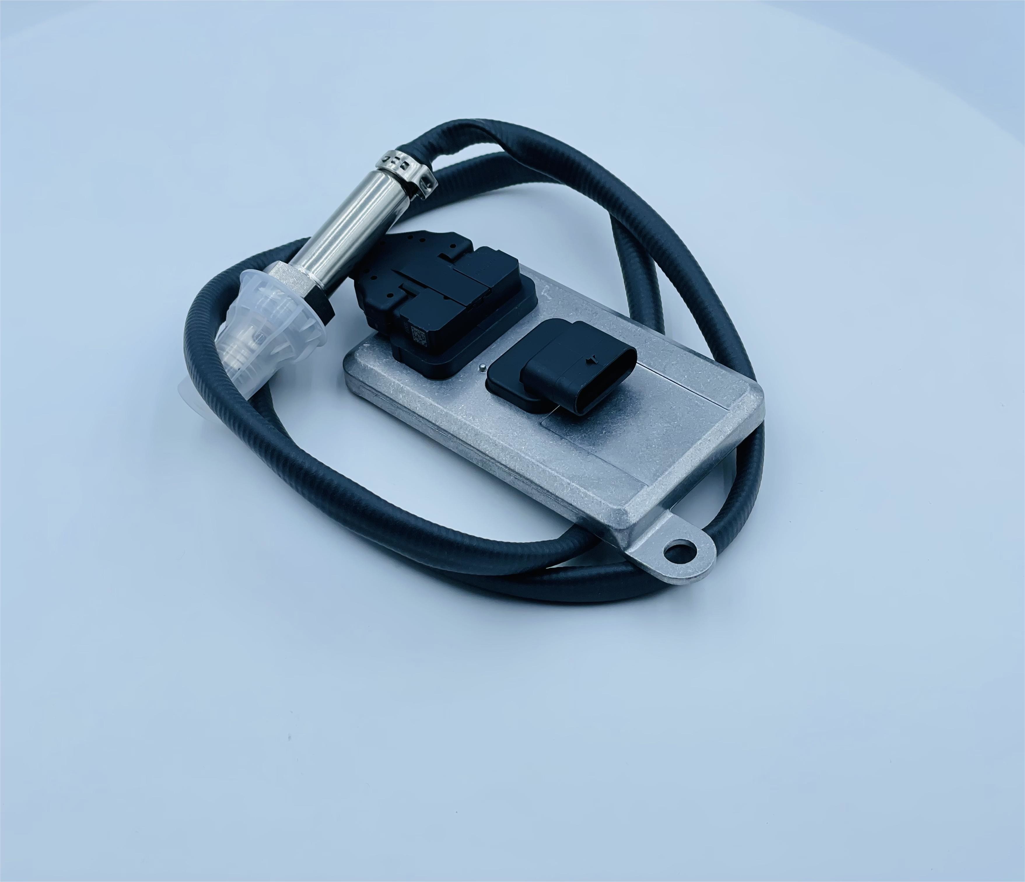 24V Truck NOx Sensor For Fit LIEBHERR OEM 11008787 5WK96716