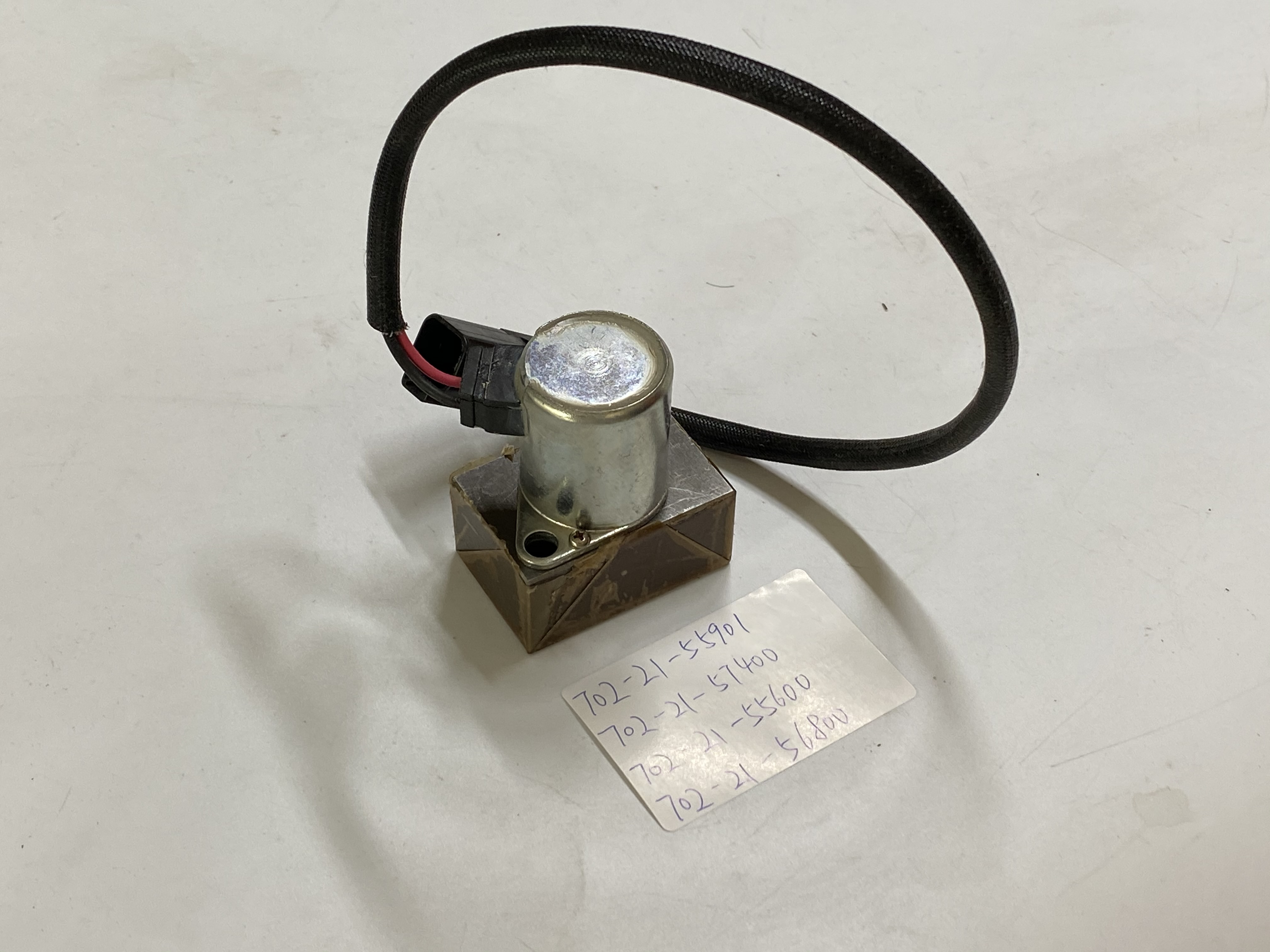 702-21-55901 Hydraulic Pump Solenoid Valve for Komatsu PC200-7 PC220-7 PC200-8 PC220-8 Excavator