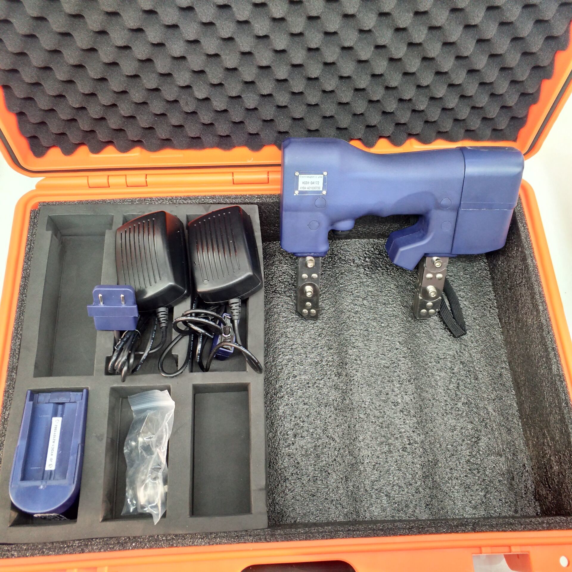 Permanent Magnet Integrated Non Destructive Testing Equipment Yoke Flaw Detector