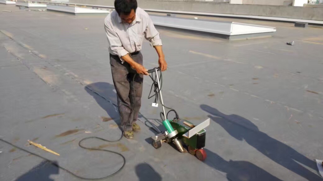10.0m/Min 4.2kw 40mm Hot Air Heat Welder For Tpo