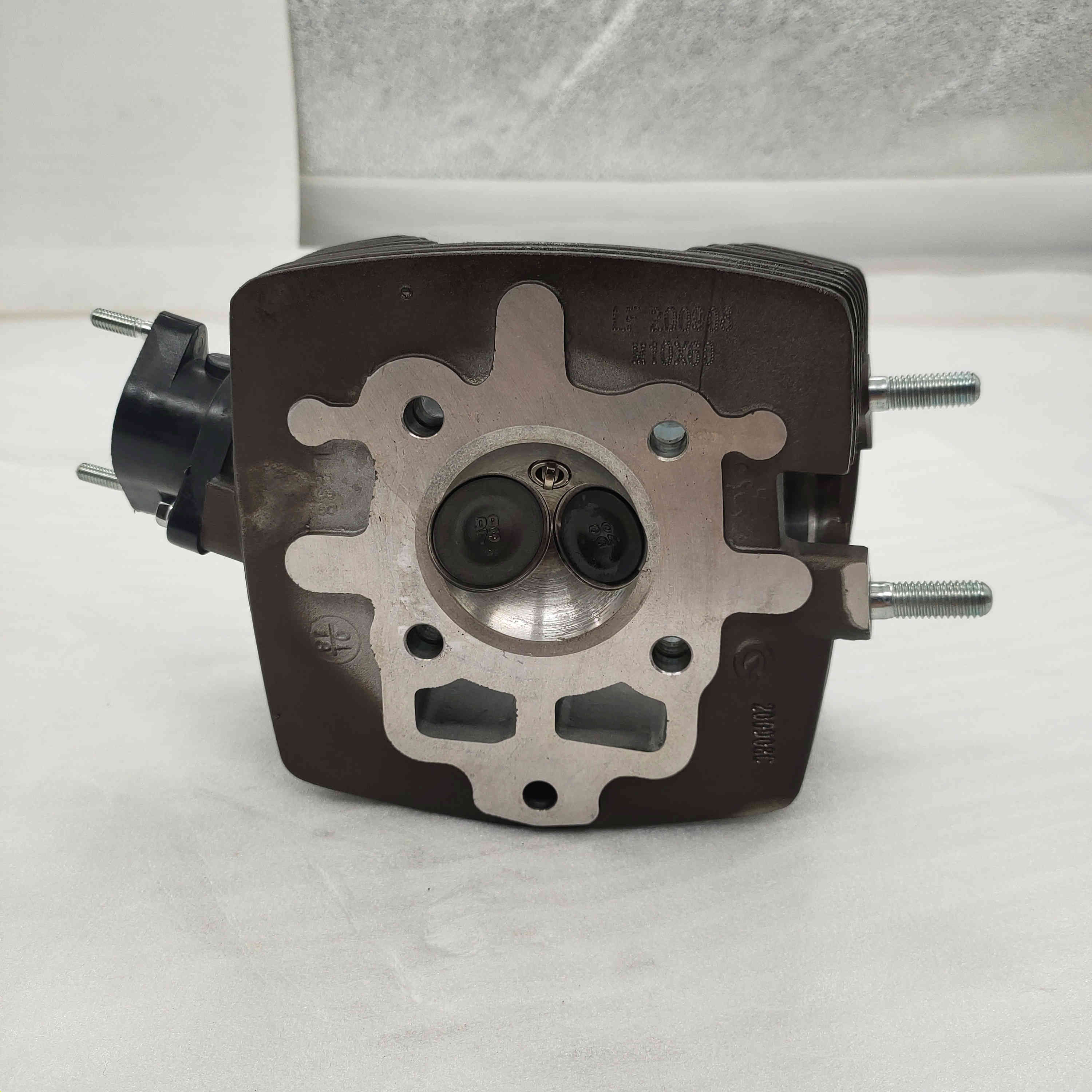 DAYANG Tricycle LIFAN150 Air-Cooled Engine Cylinder Head for Adult Custom Origin Type