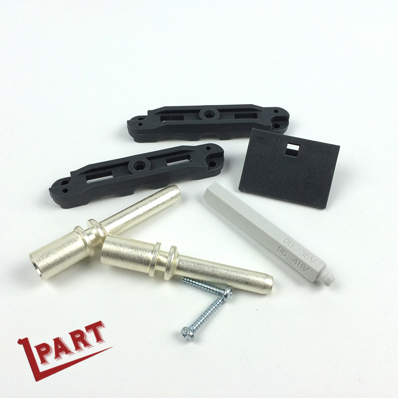 Liftpart 150V 160A Forklift Battery Parts Charging Plug Male Connector Customized