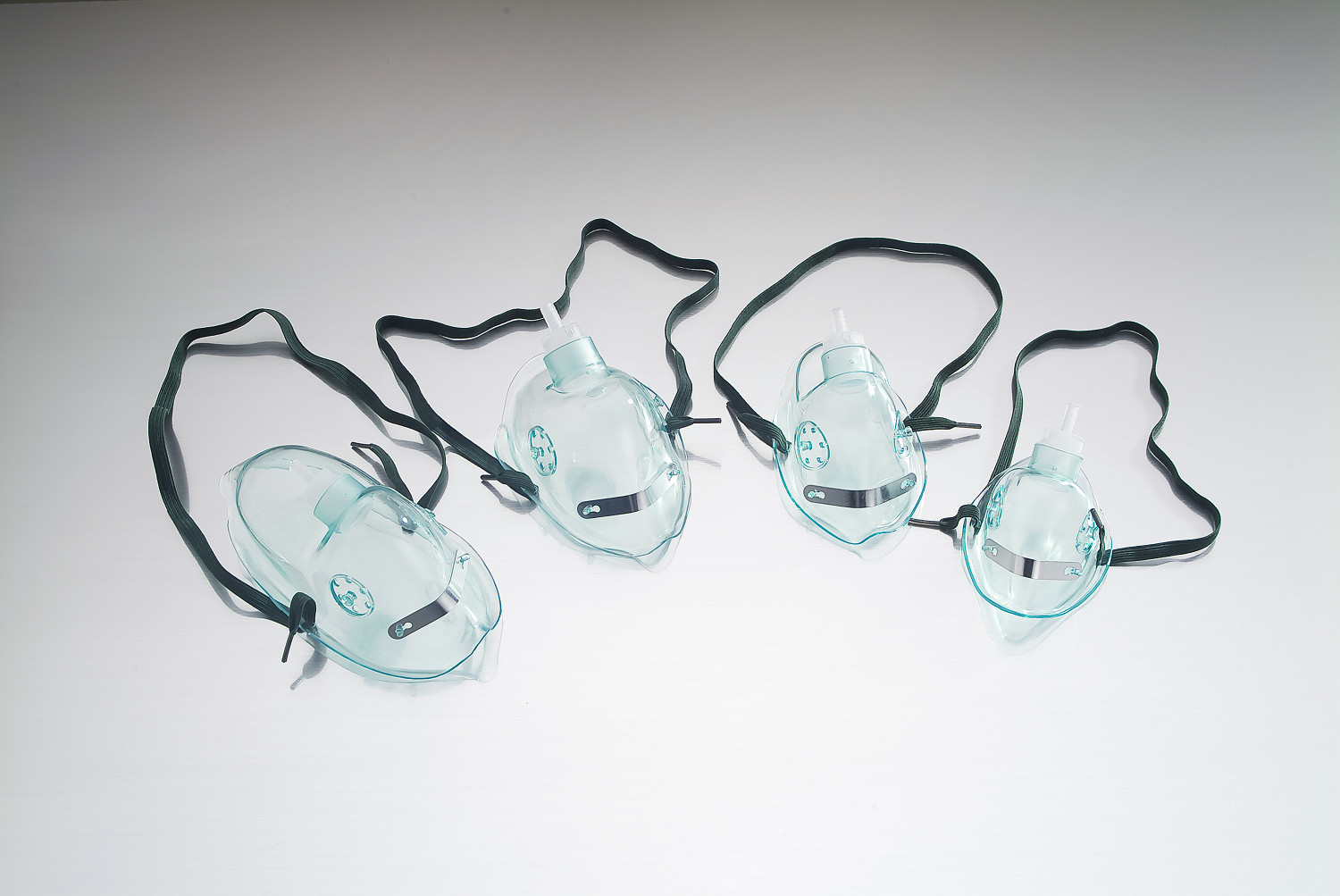 6mm Tube Disposable Medical Use Oxygen Mask 1.8m/2m Length For Hospital And Clinic