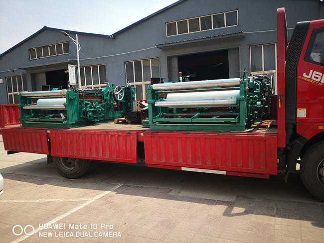 Full CNC Type Wire Mesh Weaving Machine Rational Design Width 1600 Mm
