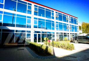 Wholesale Three Layers Custom Container Homes PVC Window Galvanized Steel With Stairs from china suppliers