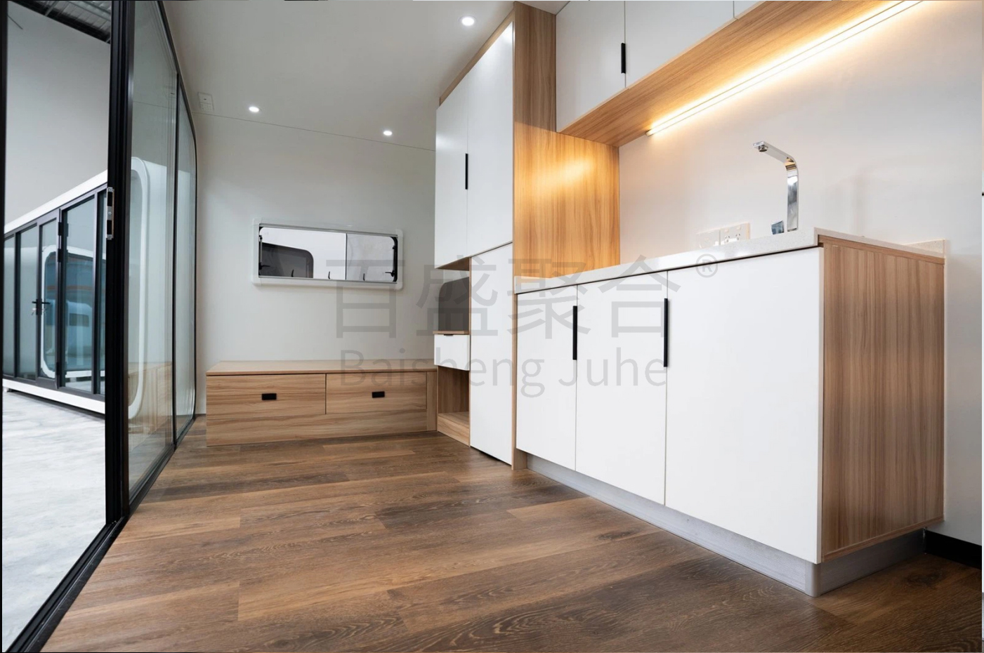Small House Office Pod with Furniture Modern Design Villa Expandable Apple Cabin