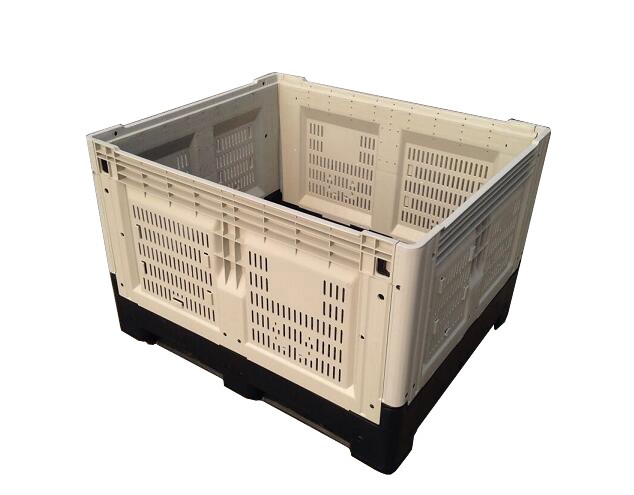 Small collapsible plastic crates for fruits and vegetables