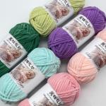 1/1.1NM Velvet Yarn For Cozy Blankets And Hand Knitting Baby Blanket