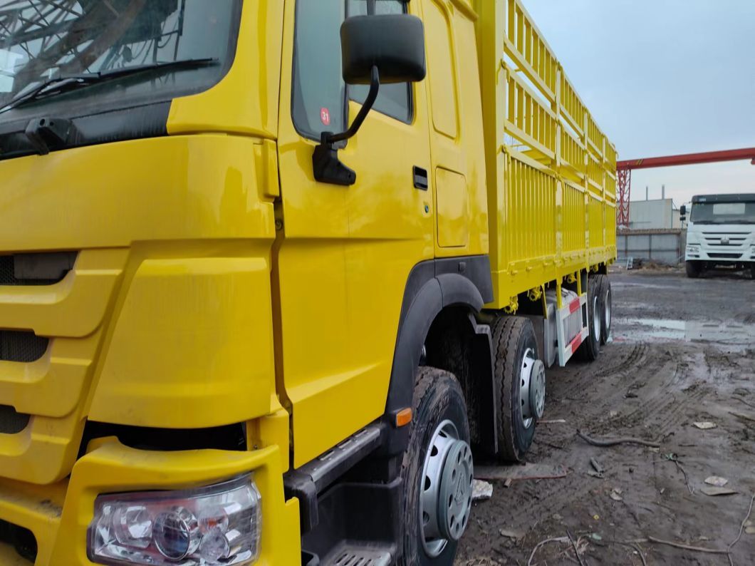 Sinotruk HOWO 8*4 Cargo Truck Secondhand Truck 12 Wheels Truck with Weichai Engine