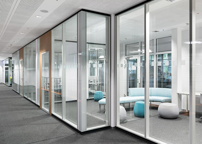Aluminium Frame Glass Partition Wall System soundproof With Electrical Lock