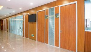 Wholesale Aluminum Frame Melamine MDF Standard size hospital medical door design from china suppliers