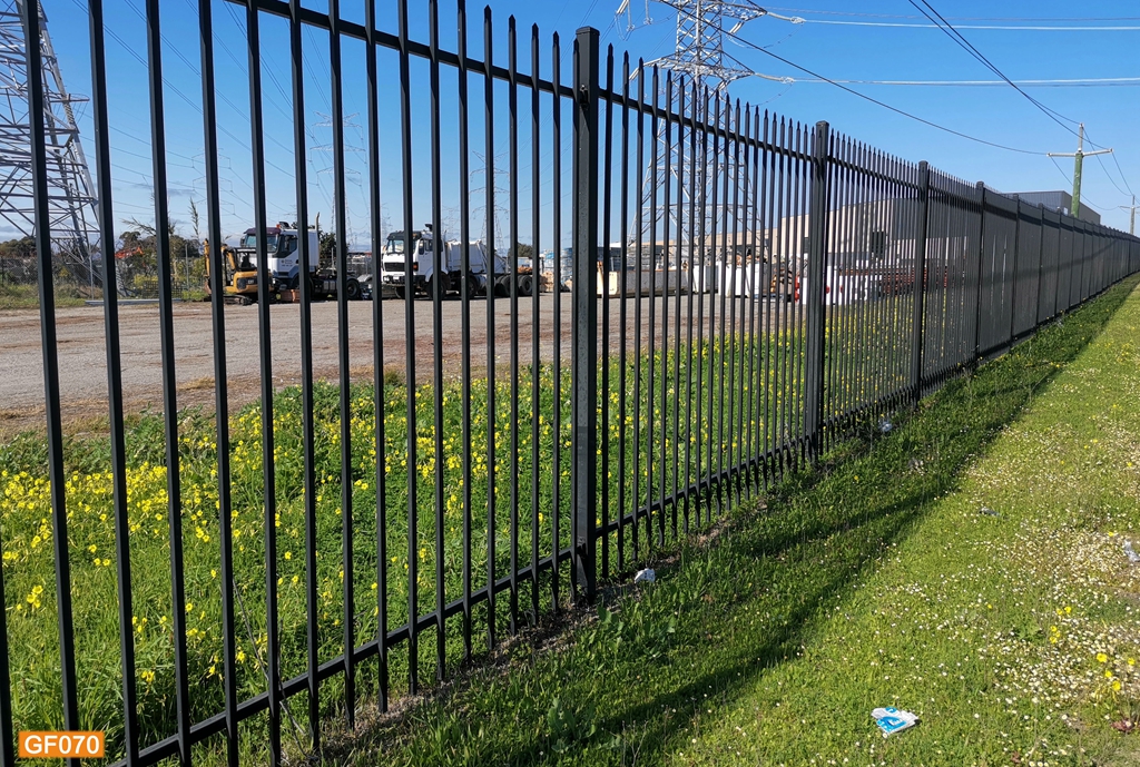 4ft Height Metal Tubular Fencing Powder Coated Industrial Security Picket Design