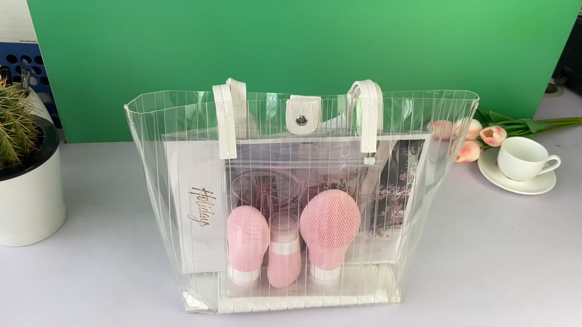 Pink Facial Cleansing Brush Silicone Electric Facial Cleanser