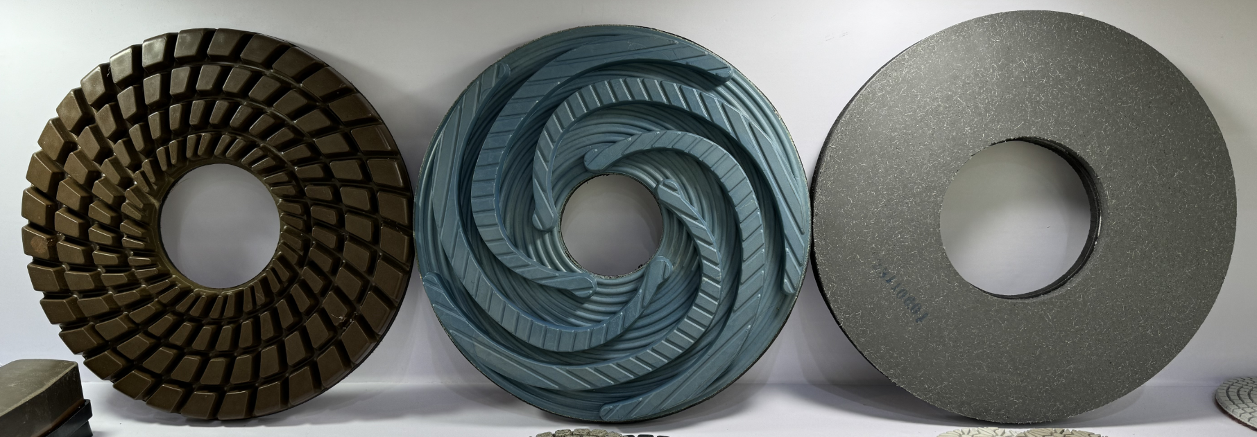 High Glossiness Granite Grinding Disc Granite Polishing Disc D200mm D250mm For Russia