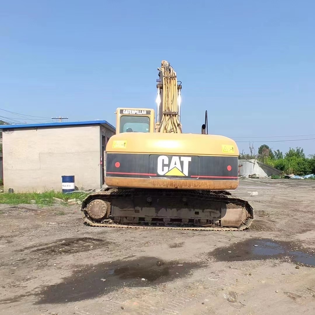 Used Caterpillar 320C Excavator from 2014 Suitable for Machinery Repair Shops and More