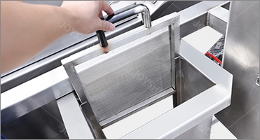 Versatile Bubble Cleaning Washing Machine for Leaf Vegetables in Food Beverage Shops