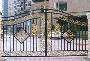 Wholesale Black Decorative Metal Garden Gates Anti Corrosion For Park / Green Areas from china suppliers