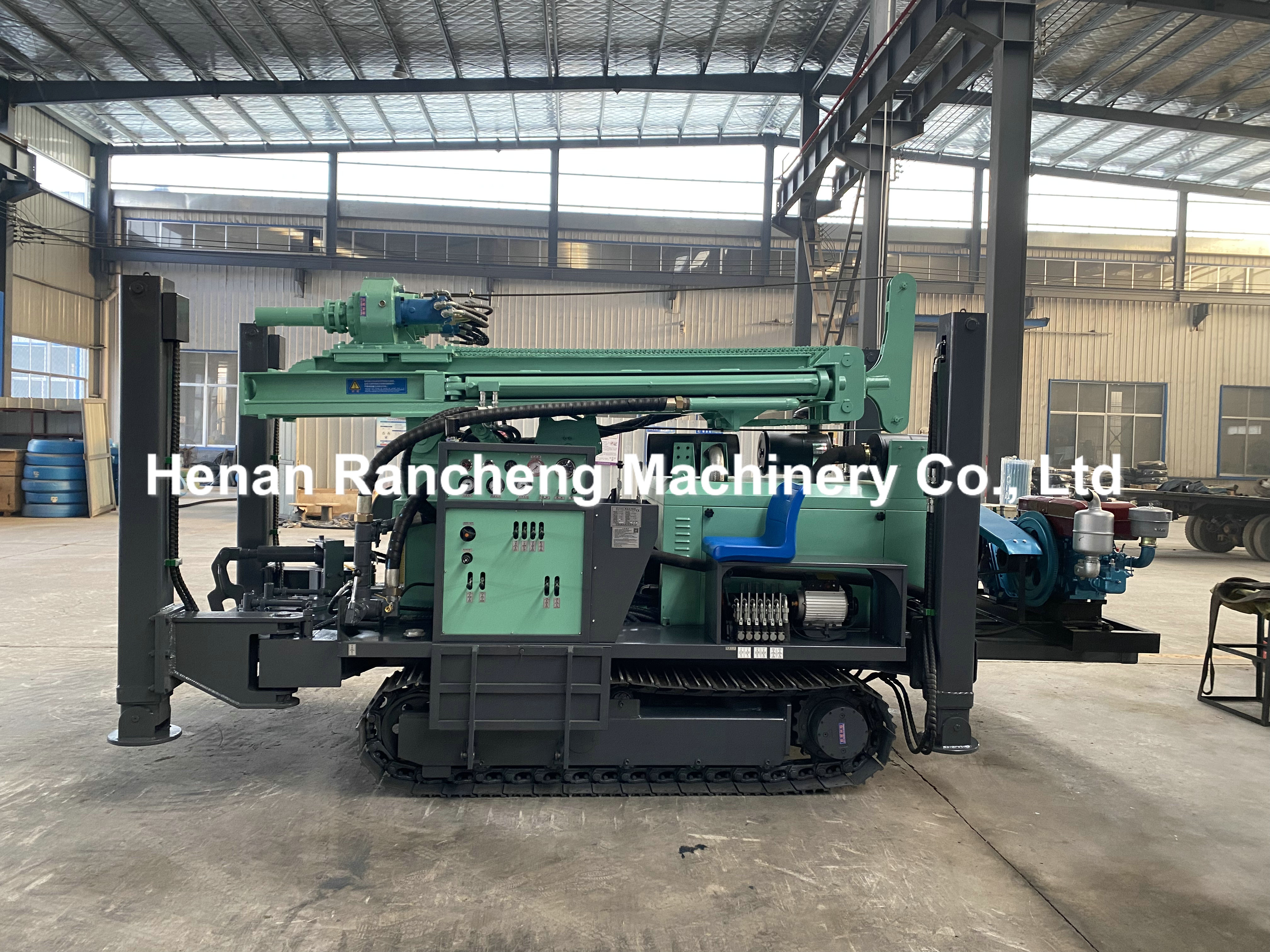 300m Bore Depth Water Well Crawler Type Drilling Rig Machine 85KW Yuchai Engine