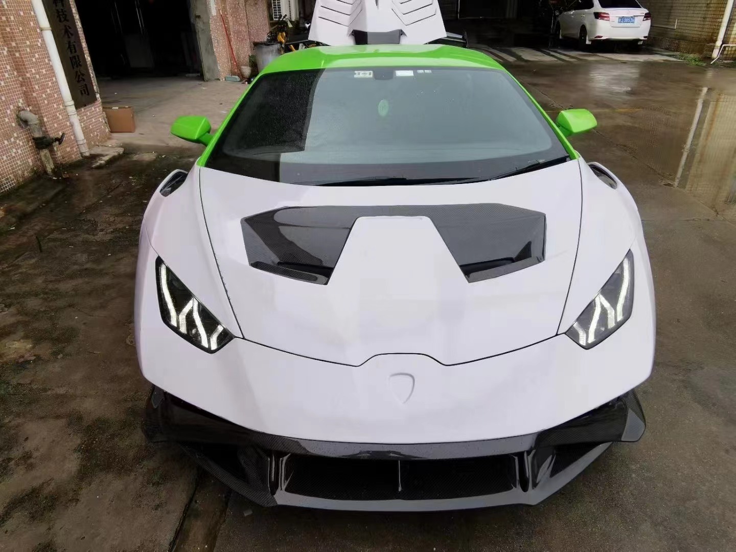 STP Carbon Fiber Body Kit for Lamborghini Huracan LP580 LP610 Carbon Fiber Front and Rear Bumper Spoiler Hood