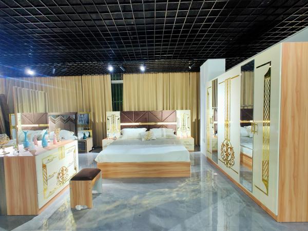 Hotel Royal Luxury Bedroom Sets Furniture Yatak Odasi America Wardrobe Solid