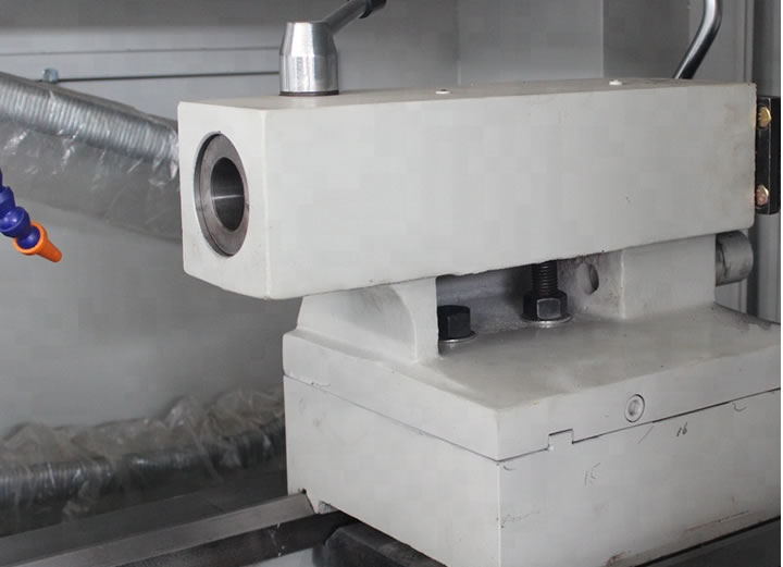 CK6150A-CNC-Machine-And-Metal-CNC-Lathe (3)