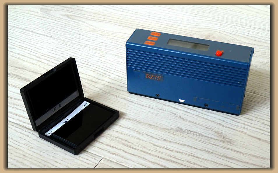 Paper Gloss Meter, High precision 75 degree angle 0.4Gs / 30min Gloss Meter RG-BZ75