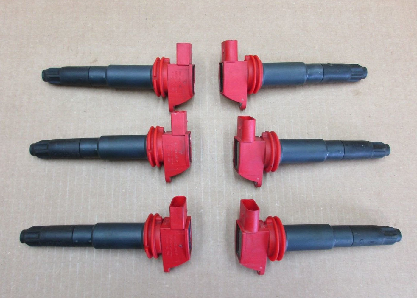 OEM 94860210413 Red Cylinder Ignition Coil For Porsche Engine Accessories