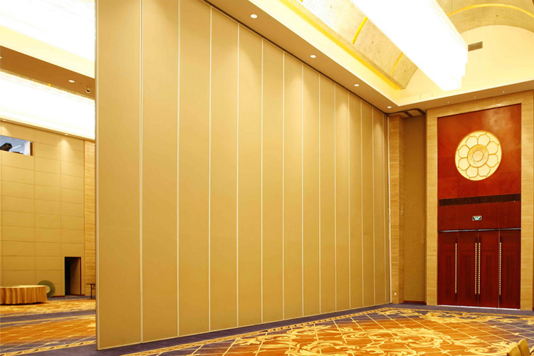 Banquet Hall / Hotel Ceiling System Acoustic Room Dividers 85 mm Thickness