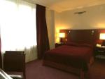 Comoros hotel style apartment furniture design of bedroom furniture set with