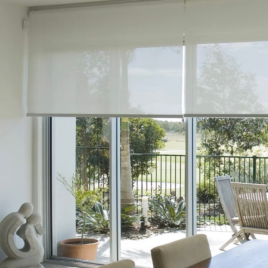 Textured Semi Blackout 100% Polyester Fireproof Roller Blind Fabric 3m Width